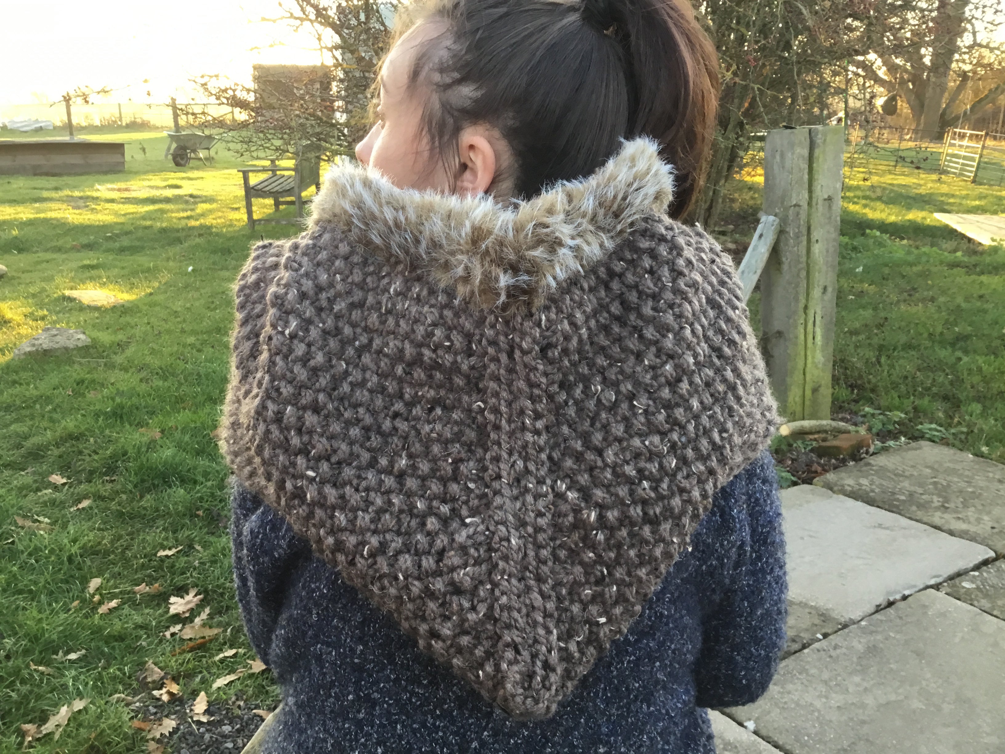 The Bear Hood. Bulky Weight Knitting Pattern