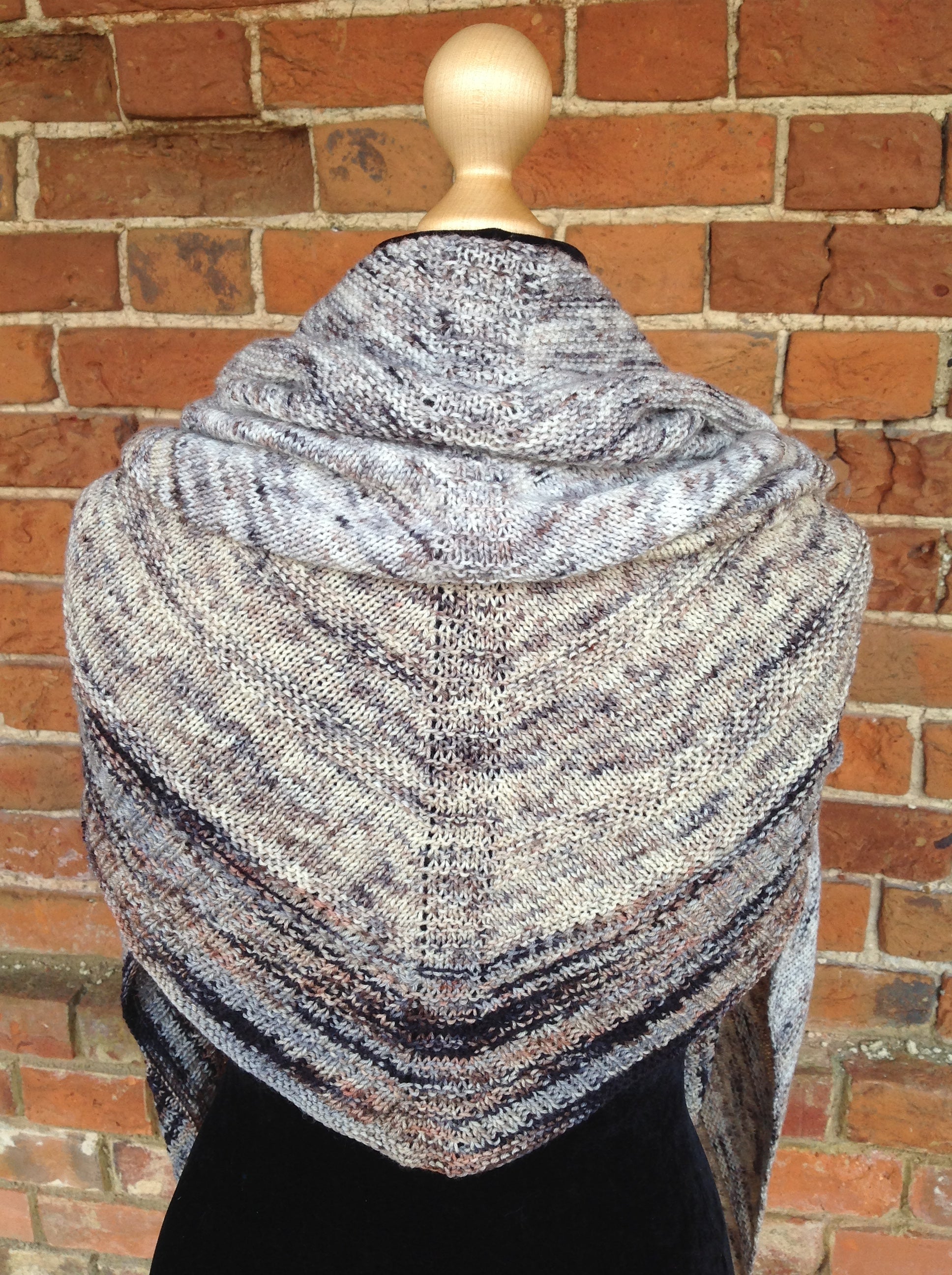 Winterfell Shawl 4ply Knitting Pattern