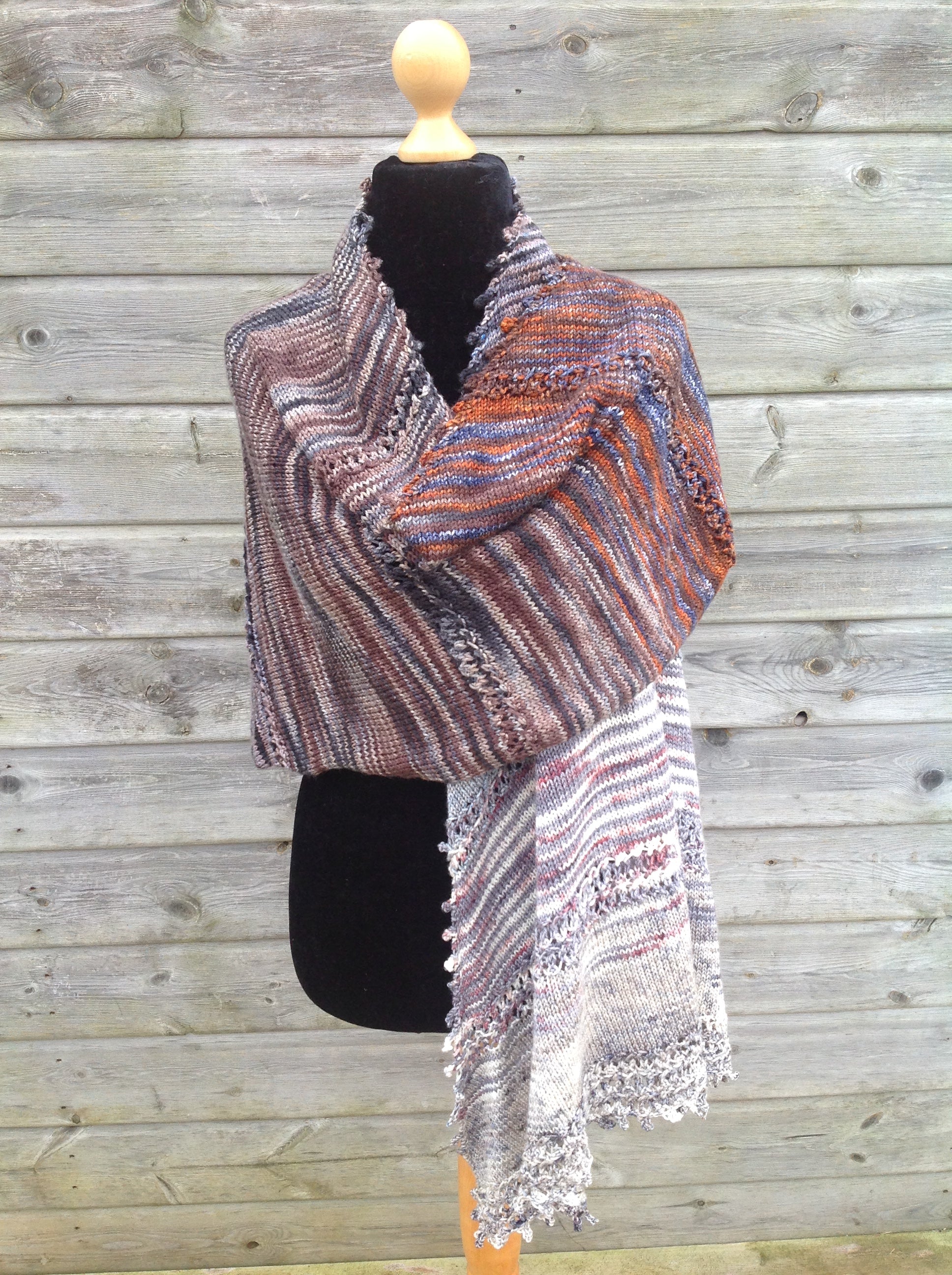 Fade Through Time Wrap. DK Knitting Pattern