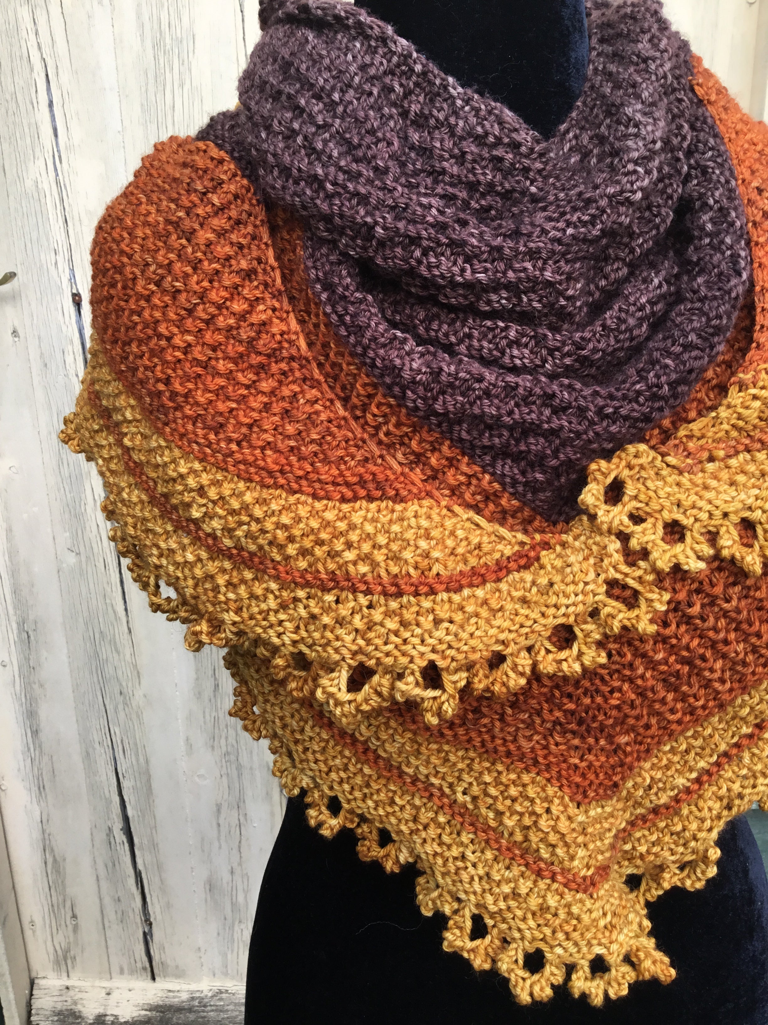 The Cartwheel Shawl. DK Knitting Pattern