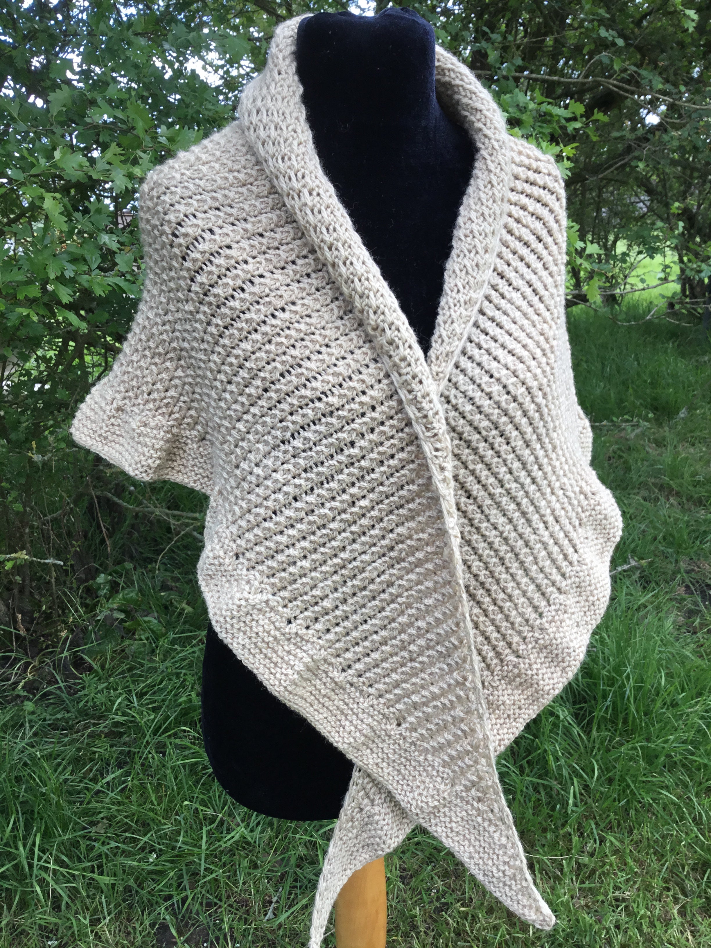 Fennel Shawl. Aran Weight Knitting Pattern