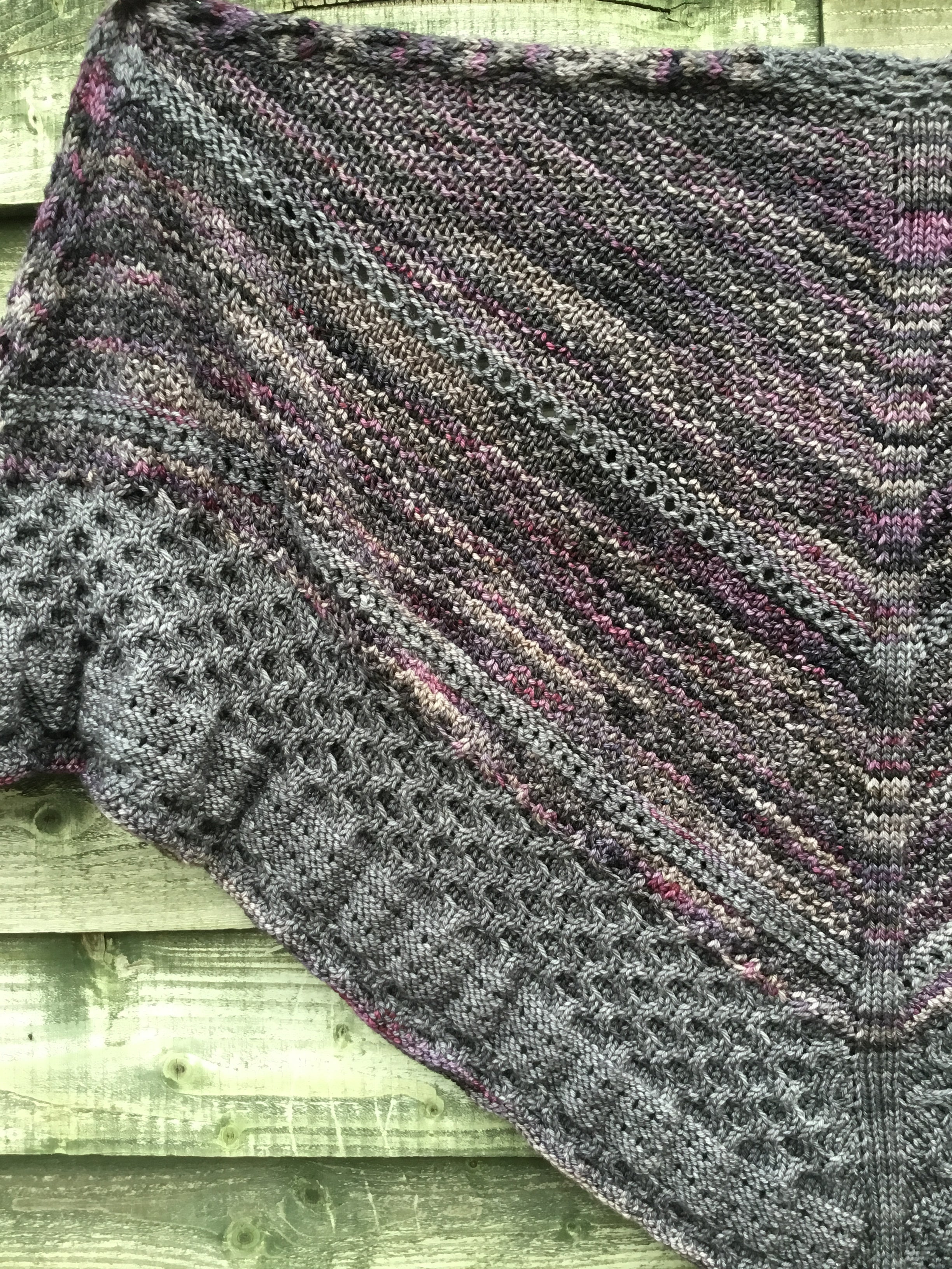 Bees On Heather Shawl. DK Knitting Pattern