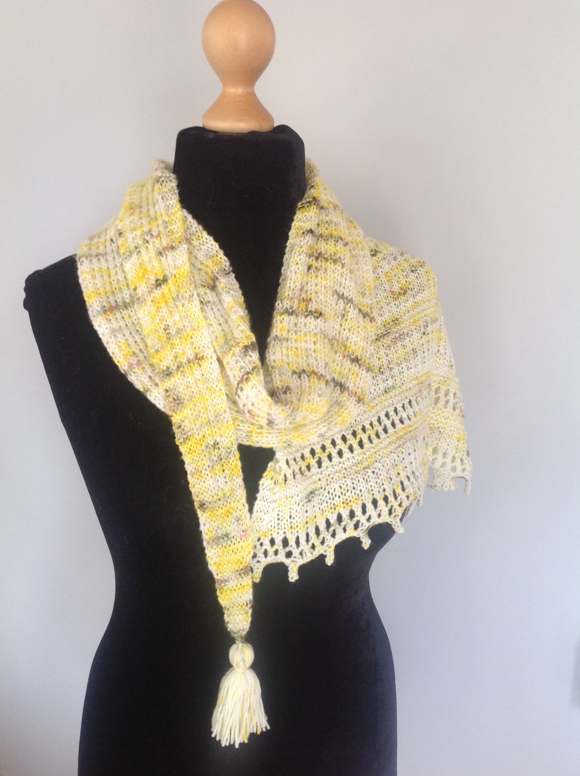 Casterly Shawl 4Ply Knitting Pattern