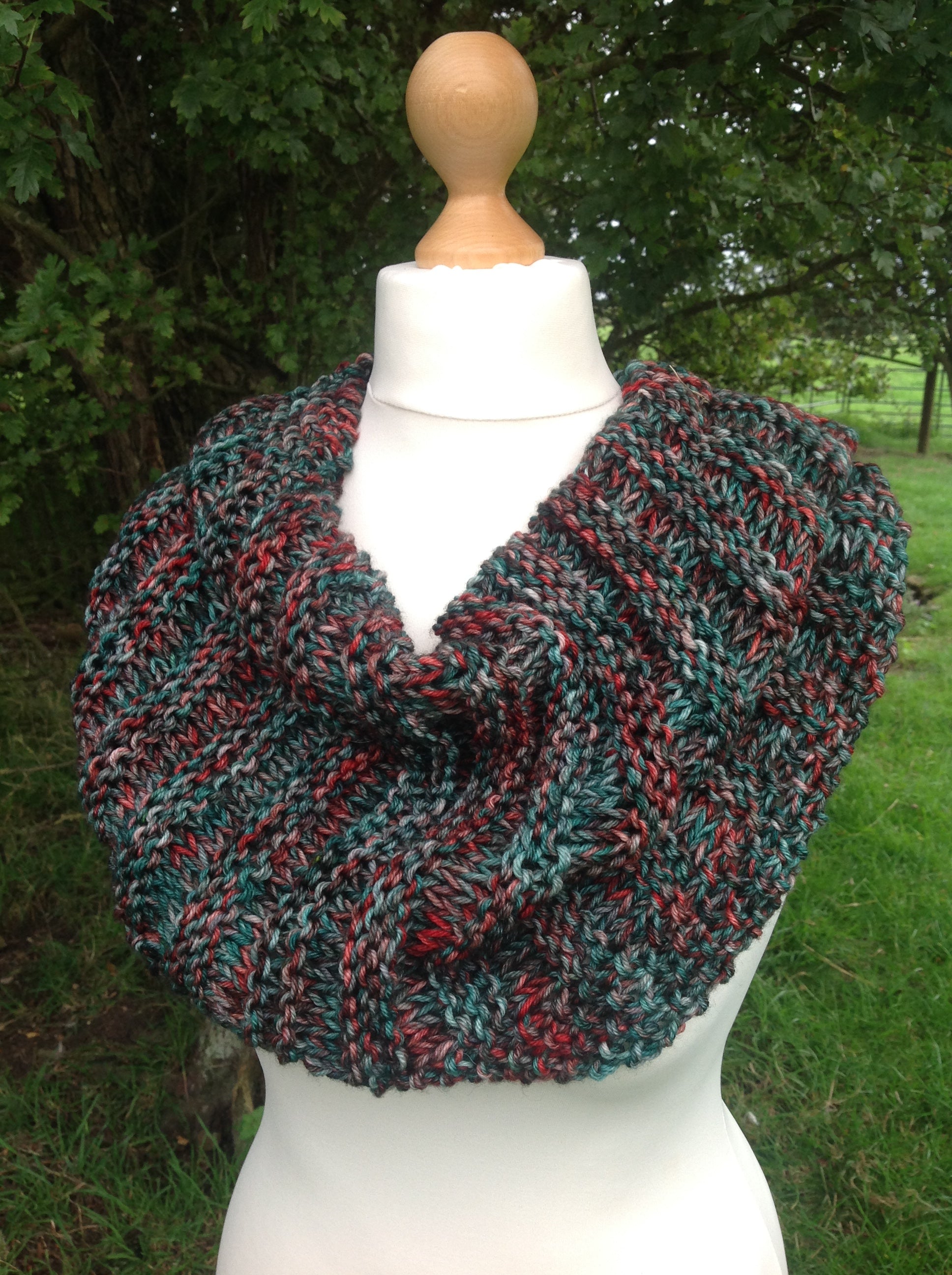 Culloden Cowl. DK Knitting Pattern