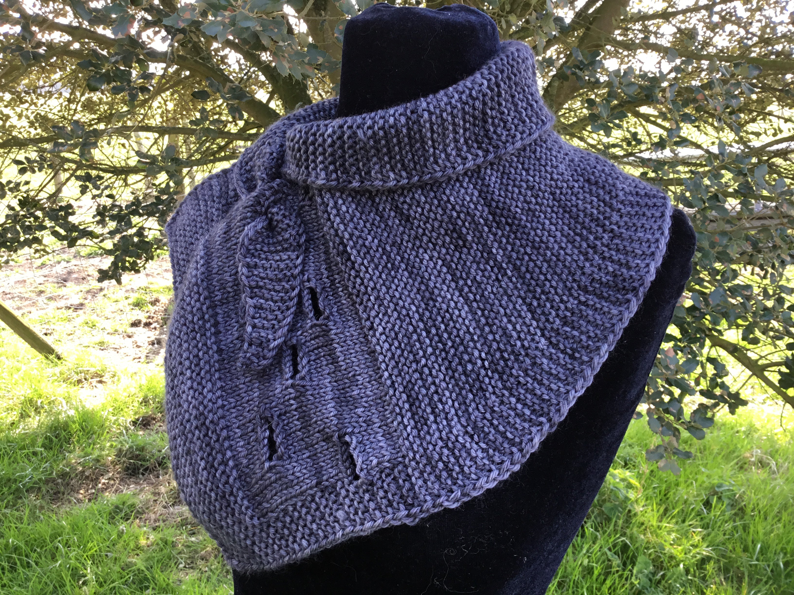 Wolfs Brother Cowl. DK Knitting Pattern