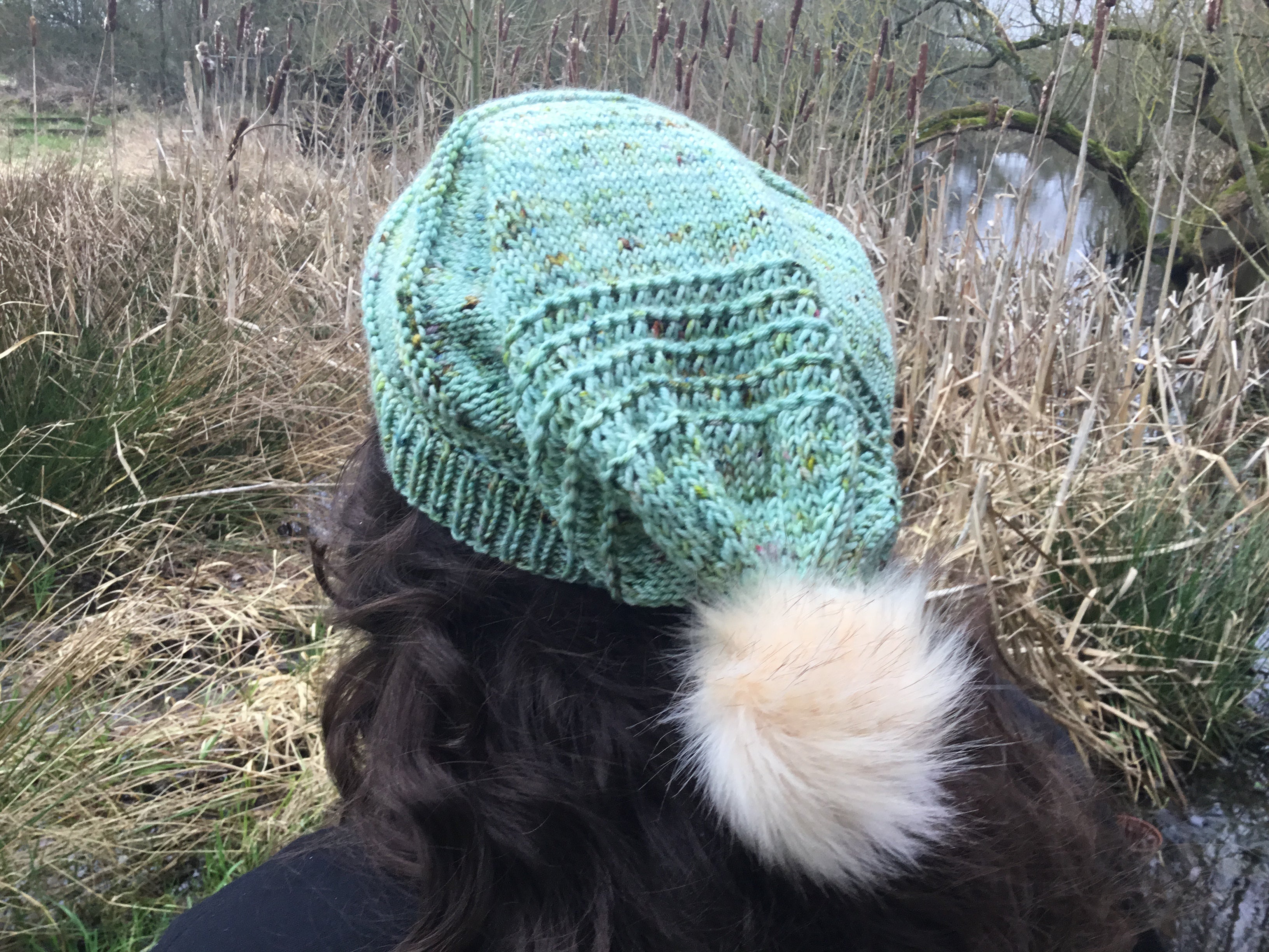 "Bonfire Night" Slouch Hat Knitting Pattern