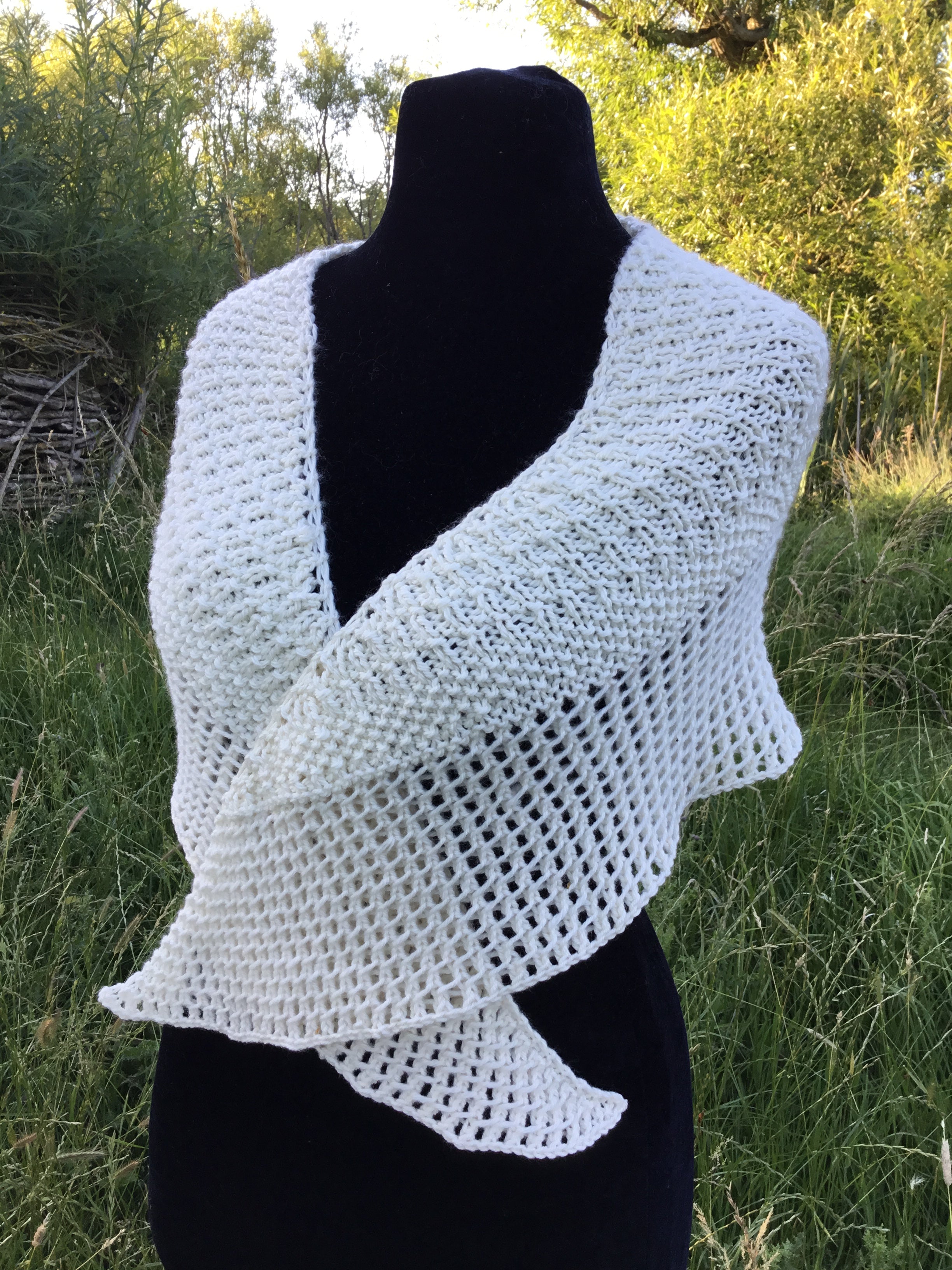 Ellen Shawl. Aran and DK Knitting Pattern