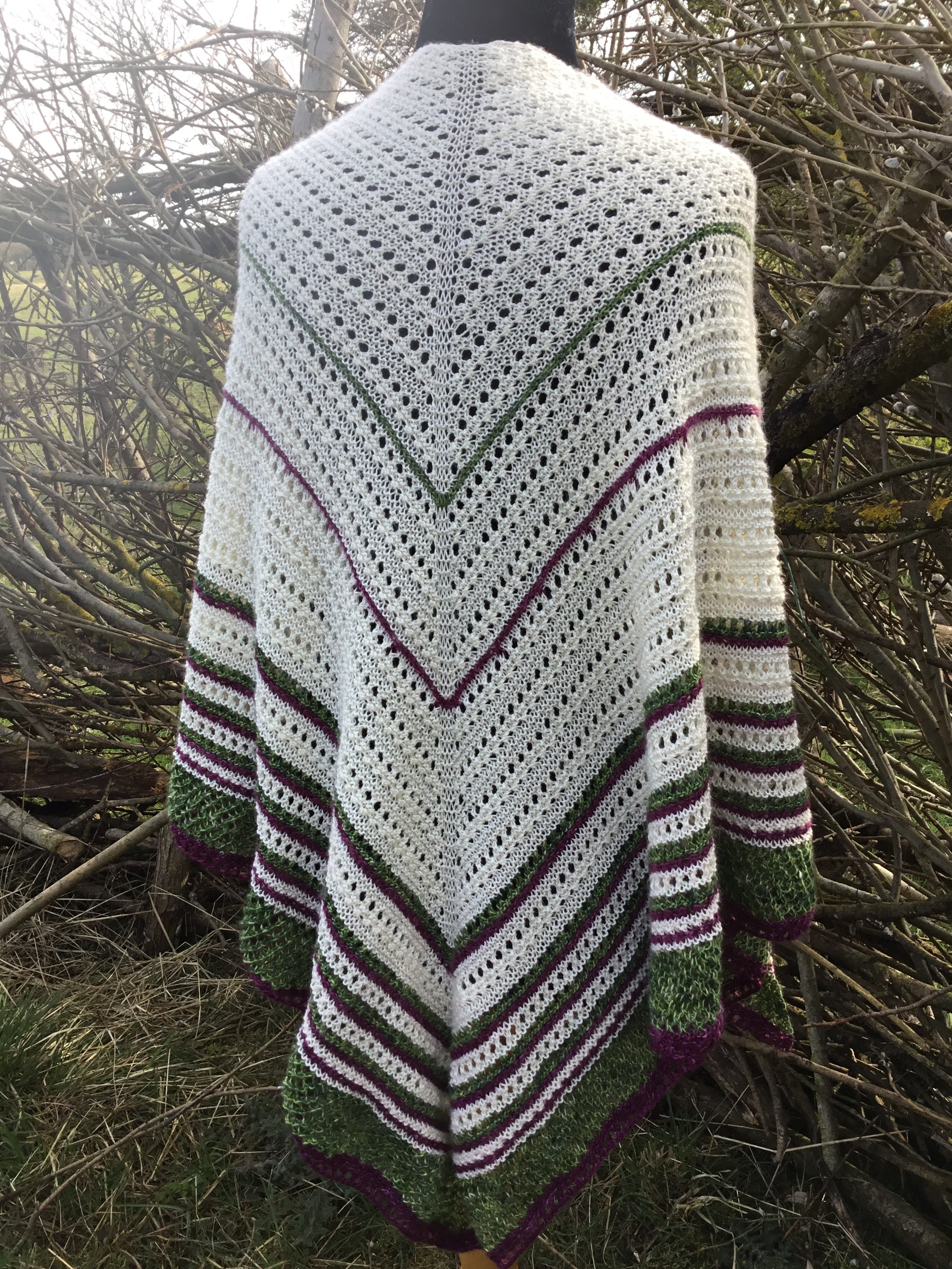 Bree Wedding Shawl  4Ply Knitting Pattern